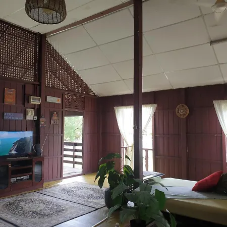 Rumah Kayu Aboh Kuala Terengganu Exterior photo