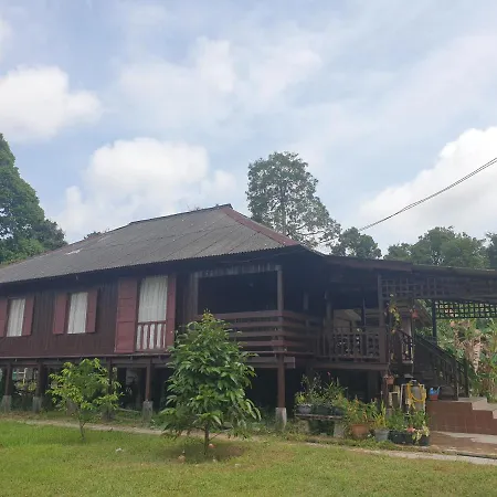 Rumah Kayu Aboh Kuala Terengganu Exterior photo