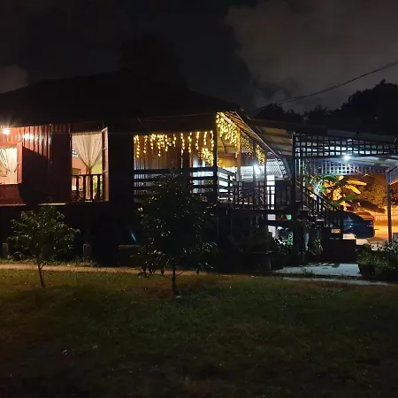 Rumah Kayu Aboh Kuala Terengganu Exterior photo