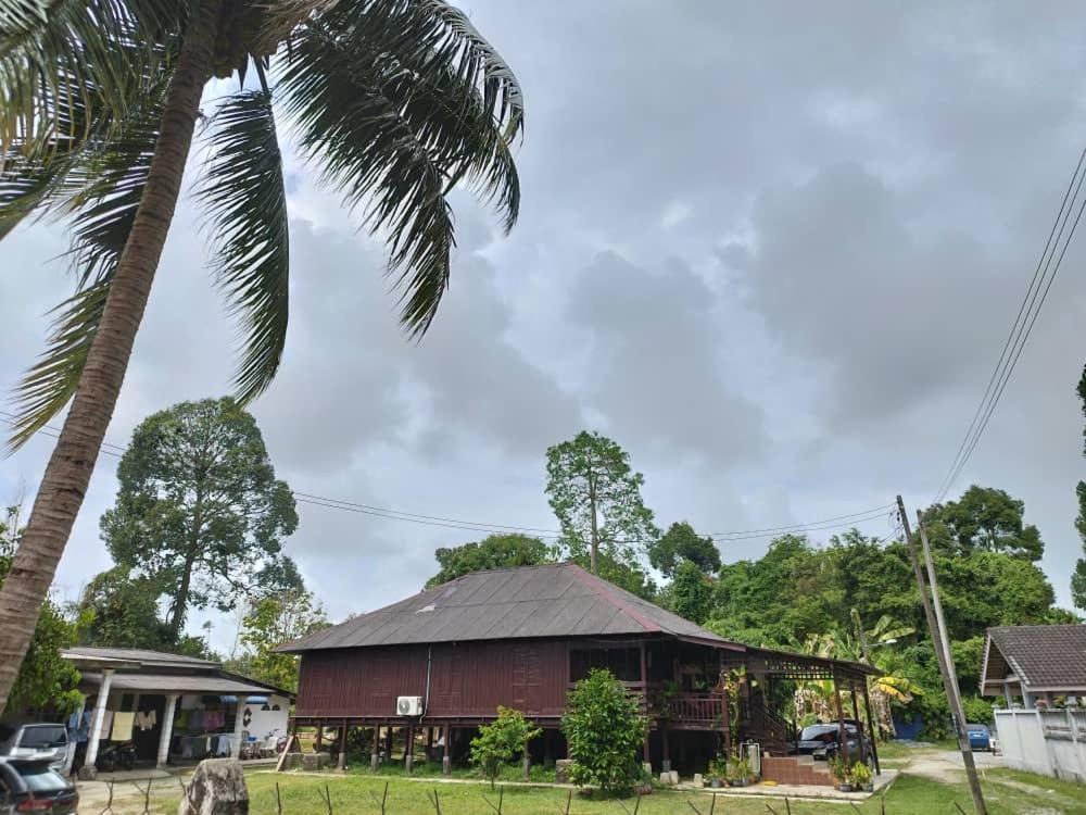 Rumah Kayu Aboh Kuala Terengganu