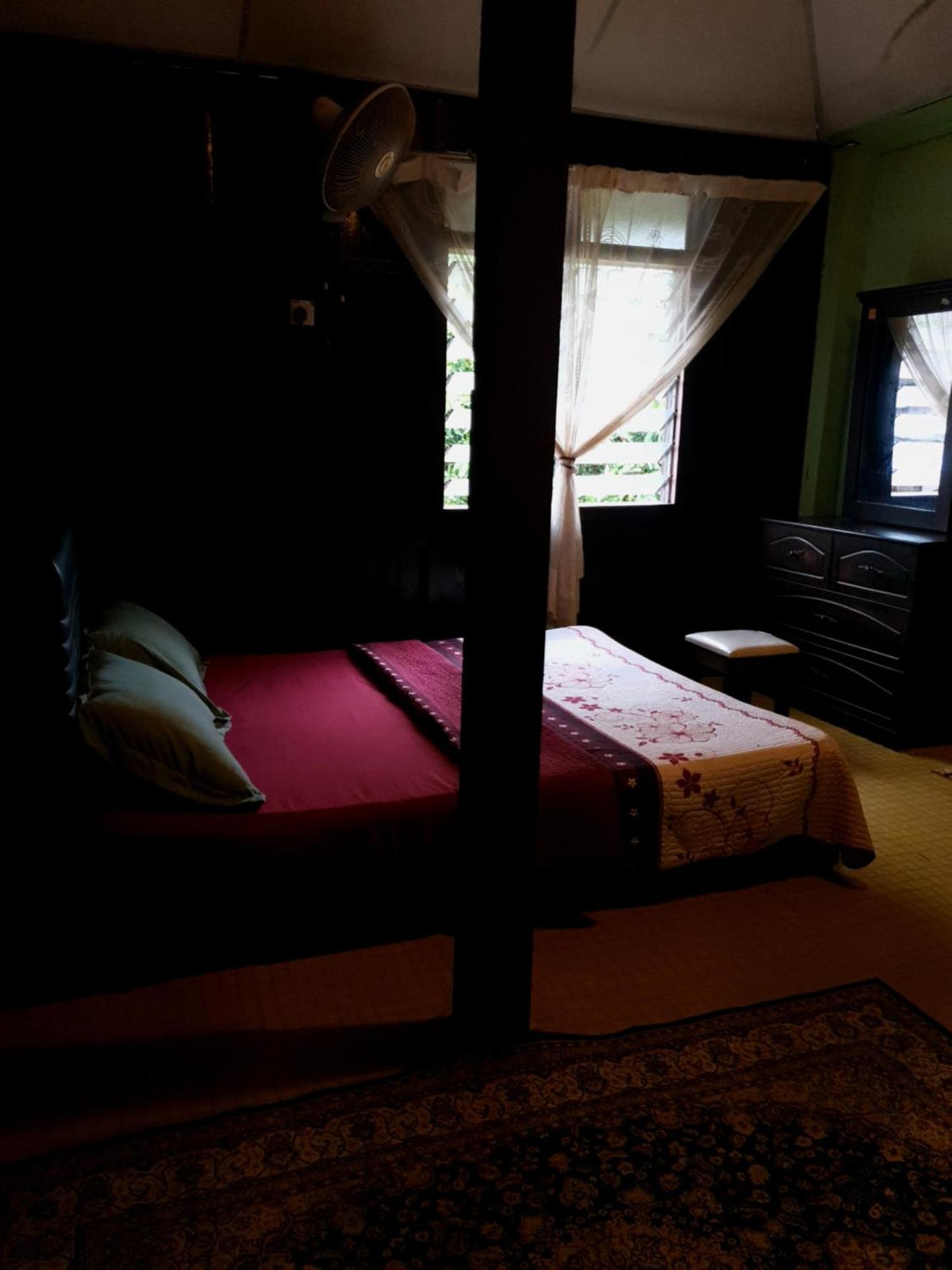 Rumah Kayu Aboh * Kuala Terengganu